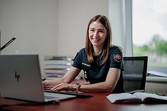 Erika Laurinėnienė, pierwsza na Litwie kobieta kierująca jednostką Straży Pożarnej i Ratownictwa Erika Laurinėnienė, pierwsza na Litwie kobieta kierująca jednostką Straży Pożarnej i Ratownictwa