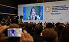 Katerina Tichonova nuotoliniu būdu skaito pranešimą 2026 m. Sankt Peterburgo ekonomikos forume