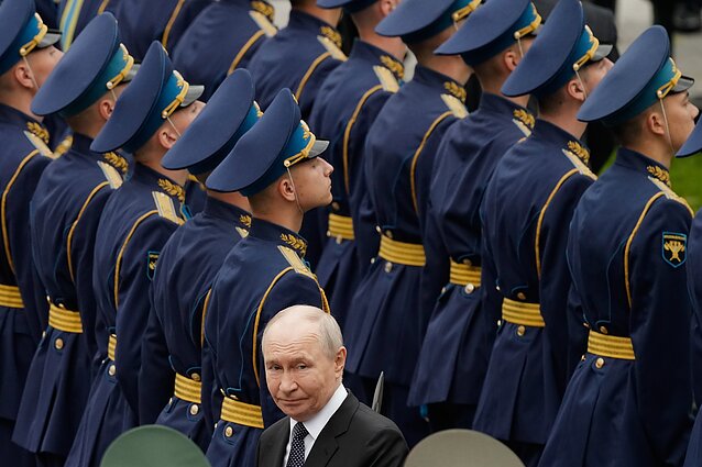 Vladimiras Putinas ir Rusijos kariai