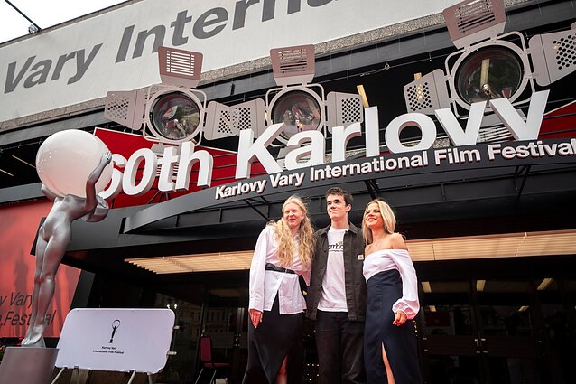 „Morten“ komanda Karlovy Varų festivalyje „Morten“ komanda Karlovy Varų festivalyje