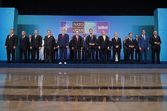 NATO viršūnių susitikimas Ankaroje