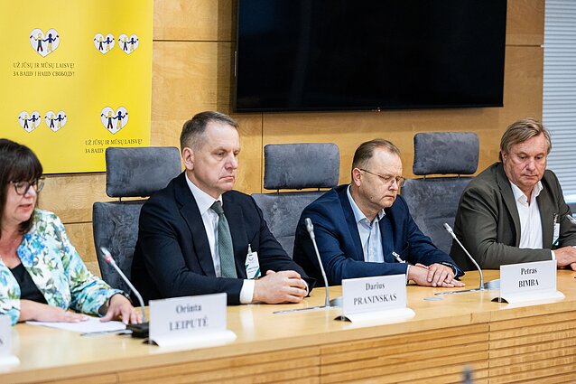 Konferencija „Stipresnis viešasis sveikatos sektorius visoje Lietuvoje: ką numato naujos Sveikatos draudimo įstatymo nuostatos?“ Konferencija „Stipresnis viešasis sveikatos sektorius visoje Lietuvoje: ką numato naujos Sveikatos draudimo įstatymo nuostatos?“