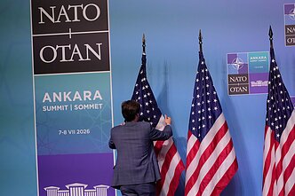 NATO viršūnių susitikimas Ankaroje NATO viršūnių susitikimas Ankaroje