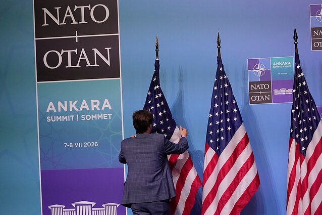 NATO viršūnių susitikimas Ankaroje NATO viršūnių susitikimas Ankaroje