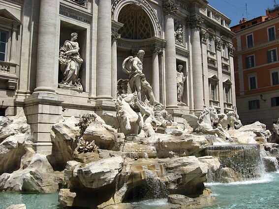 Fontanna di Trevi Fontanna di Trevi