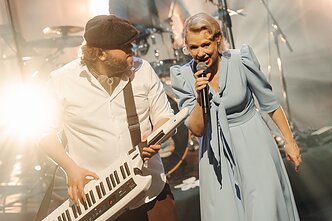 Muzikinio šou „Kabaretas tarp girnų“ akimirka Muzikinio šou „Kabaretas tarp girnų“ akimirka