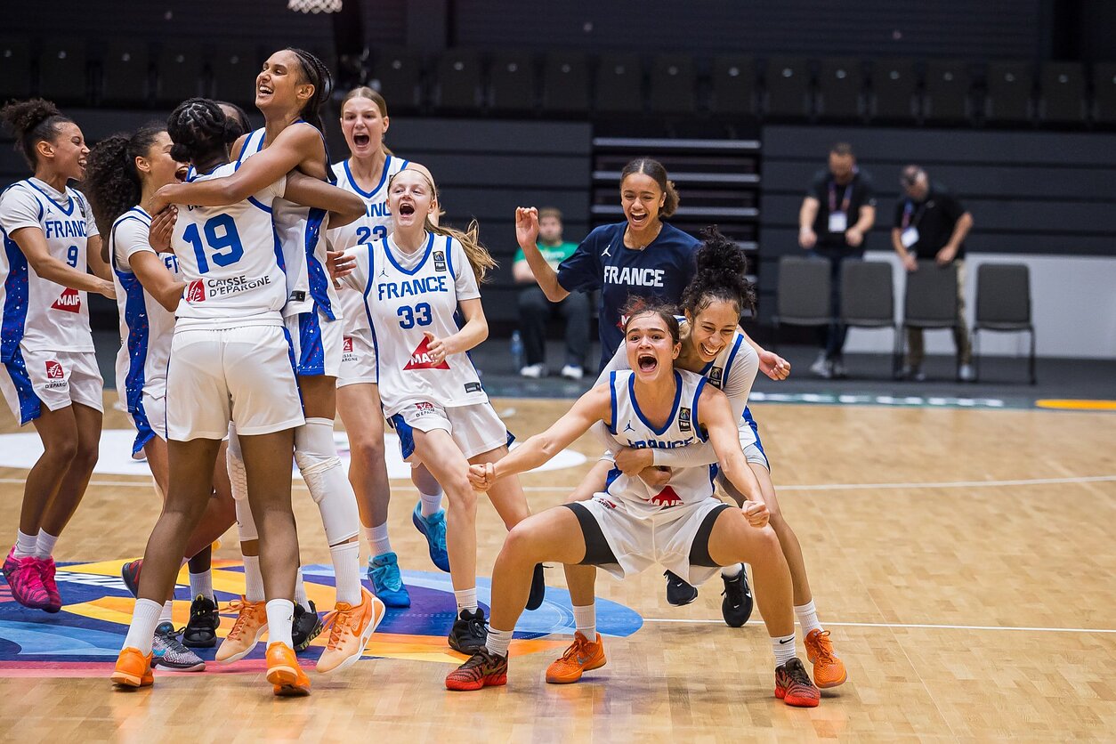Prancūzijos U20 merginų krepšinio rinktinė Prancūzijos U20 merginų krepšinio rinktinė
