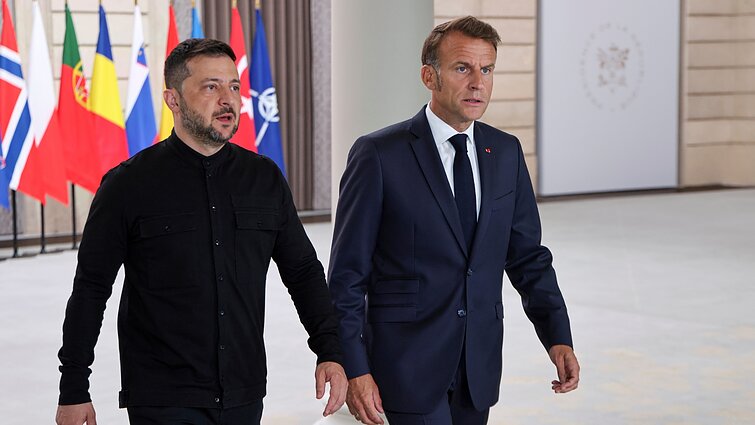 Renkasi „Norinčiųjų koalicija“: aptars Rusijos šešėlinį laivyną ir „Patriot“ Ukrainai