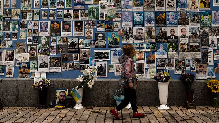 Apie 300 egzekucijų ir tūkstantis aukų: Ukraina kaltina Rusiją karo nusikaltimais