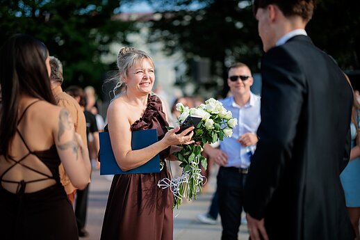 Vilniaus širdyje polonezą šoko lenkų abiturientai