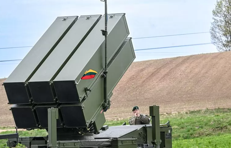 Latvia to donate radars to Lithuania to strengthen air defences