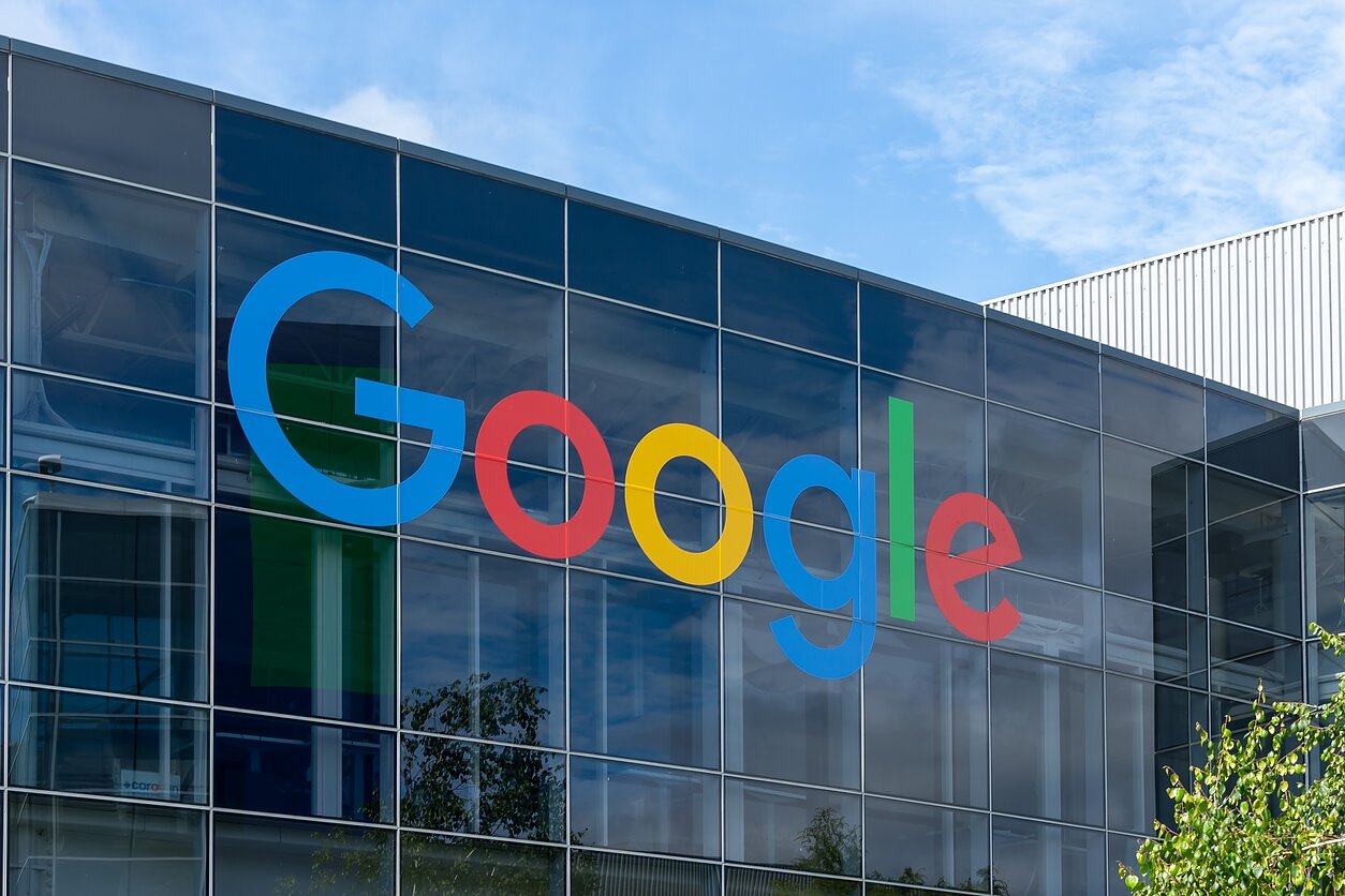 „Google“. „Google“.