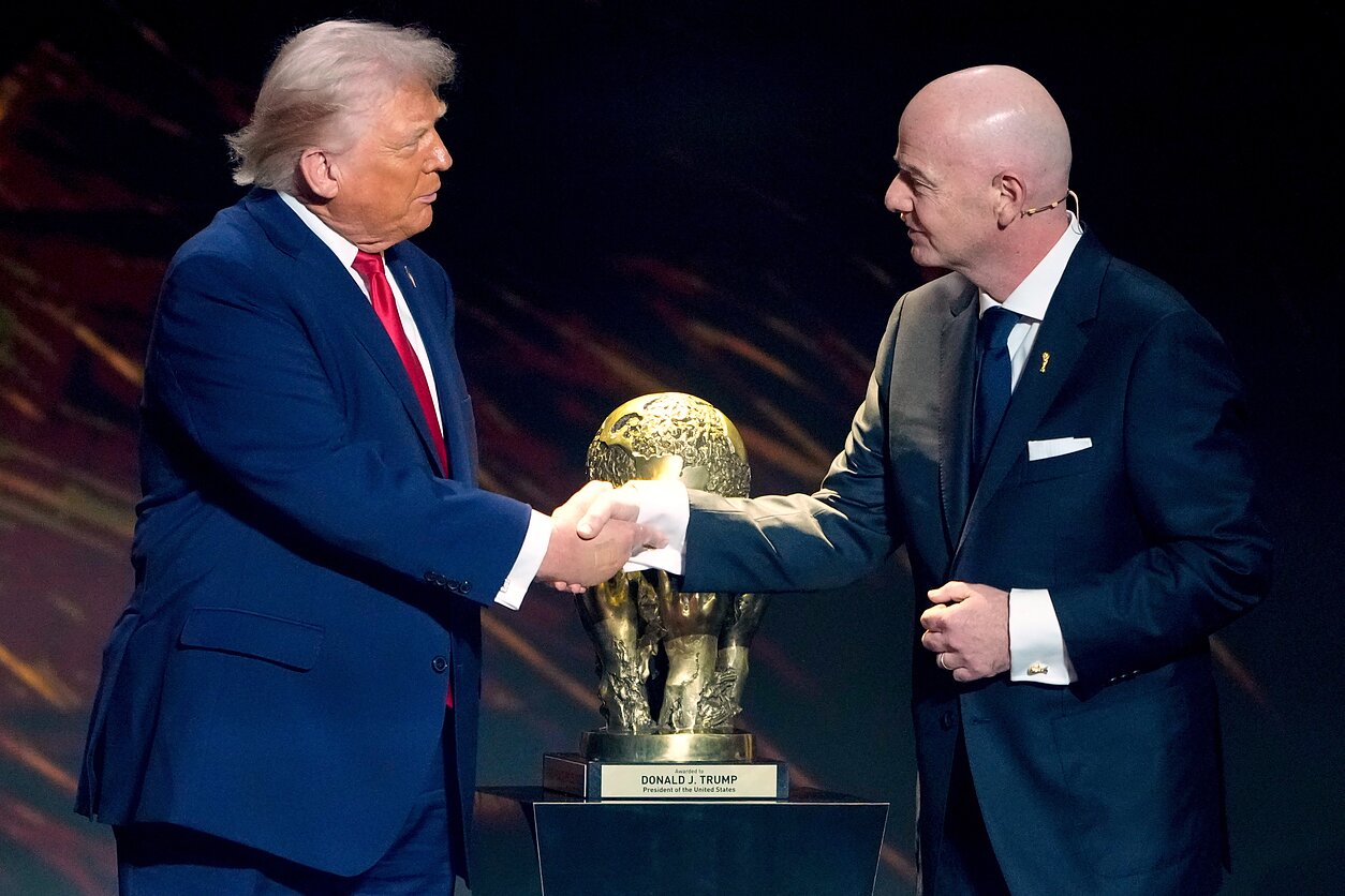 Donaldas Trumpas ir Gianni Infantino Donaldas Trumpas ir Gianni Infantino