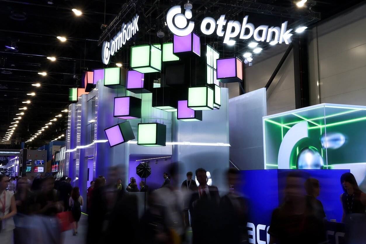 Hungary’s OTP, buyer of Baltic bank Luminor, maintains operations in Russia