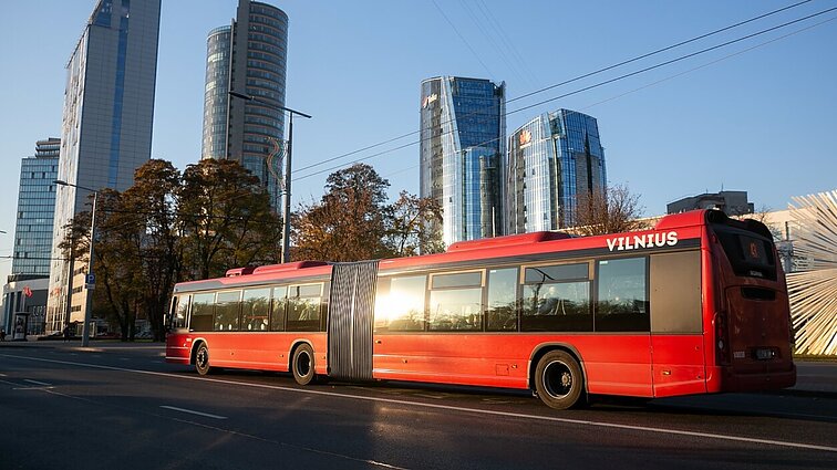 Vilniuje rudenį gali pritrūkti autobusų ir troleibusų: svarstoma transportą nuomotis