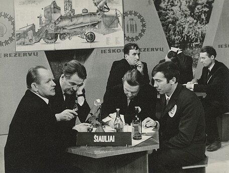 Kolūkio „Pirmyn“ komanda iš Šiaulių raj. 1973 m. 