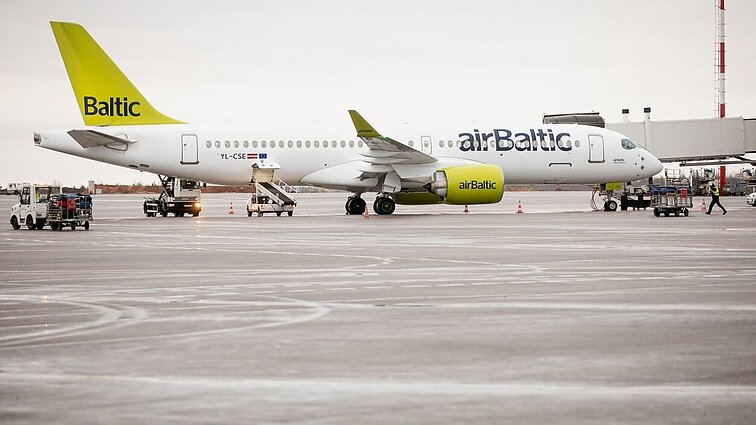 Aviacijos ekspertas įvertino, ar „airBaltic“ trauksis iš Lietuvos: yra didelė rizika Aviacijos ekspertas įvertino, ar „airBaltic“ trauksis iš Lietuvos: yra didelė rizika