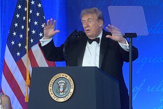 Donaldas Trumpas korespondentų vakarienėje Donaldas Trumpas korespondentų vakarienėje