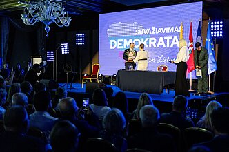 Demokratų sąjungos „Vardan Lietuvos“ suvažiavimas Demokratų sąjungos „Vardan Lietuvos“ suvažiavimas