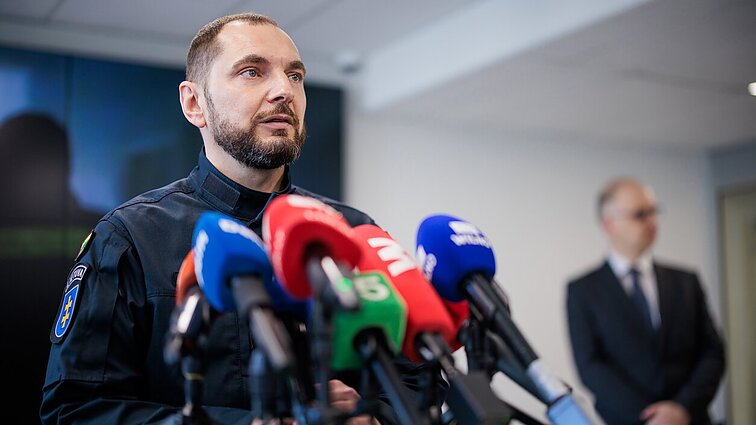 Draudvila: nekalbama, kad smurtavusi nepilnametė bus patraukta baudžiamojon atsakomybėn