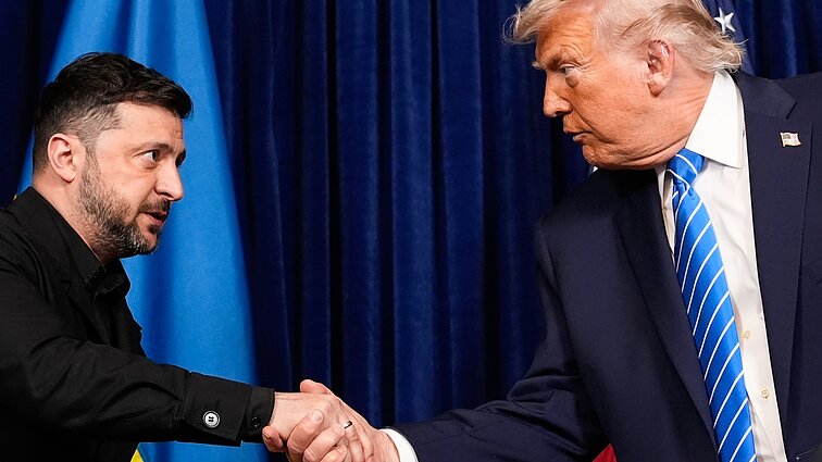 Aptarė nuotaikas prieš Trumpo ir Zelenskio susitikimą: kortos dabar yra Ukrainos pusėje