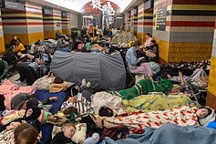Kyjivo gyventojai priedangoje liepos 30 d. Kyjivo gyventojai priedangoje liepos 30 d.
