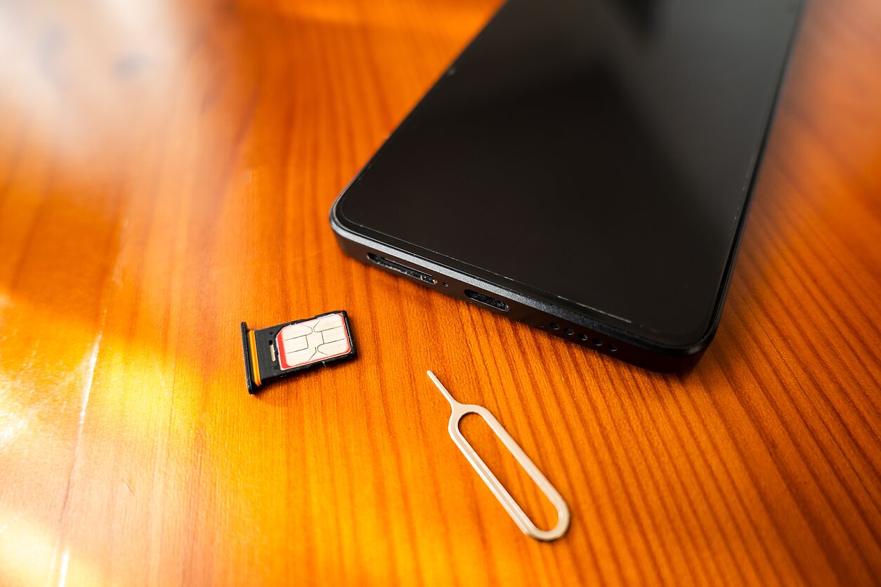 Sim Ji Prasidėjo „Mobile-ID“ SIM kortelių atnaujinimas: pasikeisti galima tik ...