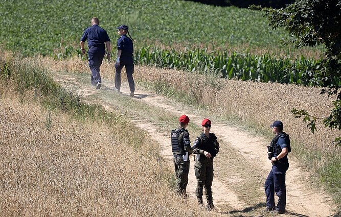„Siunčiamas aiškus signalas“: aptarė Lenkijoje nukritusios raketos incidentą