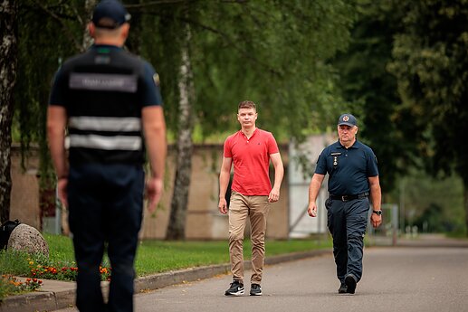Keliasdešimt ugniagesių išvyksta padėti gesinti miškų gaisrų Prancūzijoje