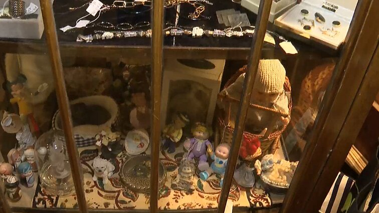 Namams puošmena, o širdžiai – nostalgija: kviečia apsilankyti Užupio vintažo mugėje