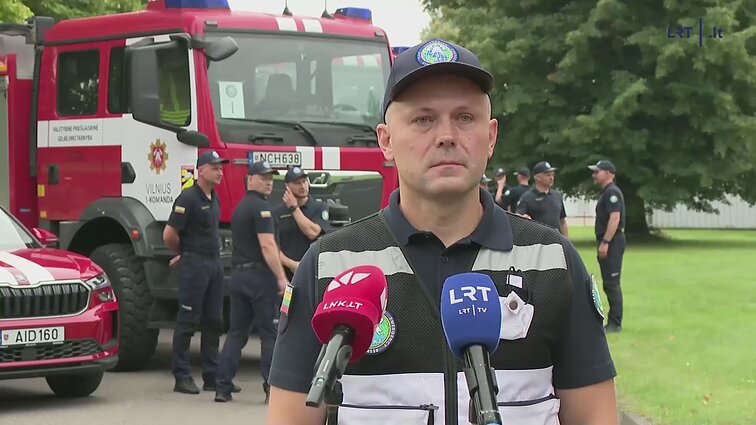 Keliasdešimt Lietuvos ugniagesių padės gesinti Prancūzijos miškus: turime išlikti budrūs