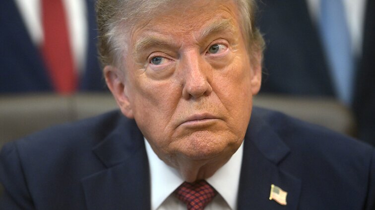 Iranas neigia Trumpo pareiškimus apie derybas: esą kalbasi ne su JAV, o su Omanu