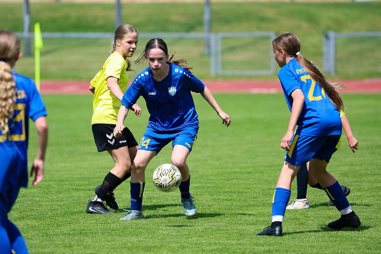 Lietuvos jaunimo futbolo bendruomenė nuosekliai plečiasi Lietuvos jaunimo futbolo bendruomenė nuosekliai plečiasi