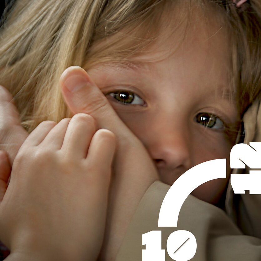unsplash nuotr., Kaip mirtį paaiškinti vaikams: jei sakysit „žmogus užmigo“, vaikas gali bijoti eiti į lovą
