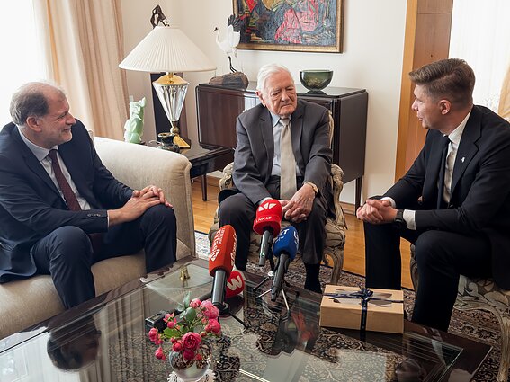 Darius Kuolys, Valdas Adamkus, Mindaugas Sinkevičius