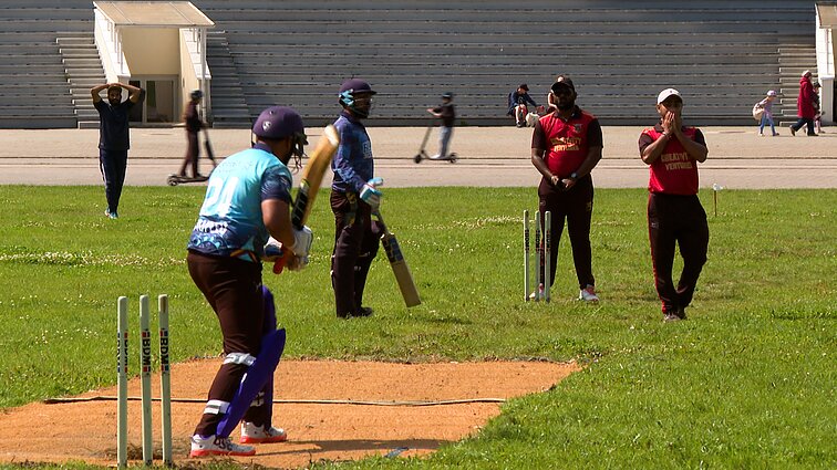 Cricket training in Vilnius' Vingis Park. Cricket training in Vilnius' Vingis Park.
