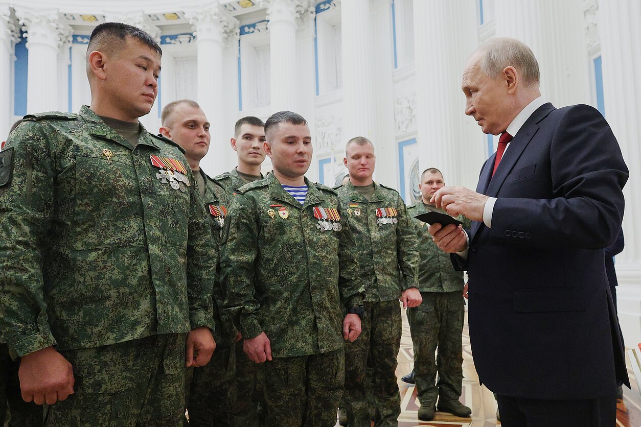 What’s behind Russia’s threats against Baltics and Poland?