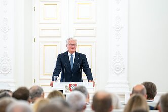 Gitanas Nausėda