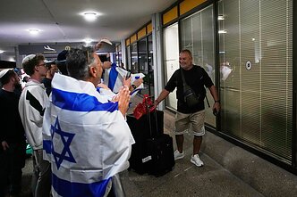 Į Izraelį grįžo „FlyDubai“ lėktuvo keleiviai