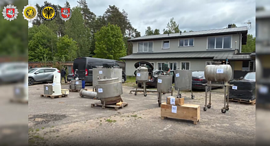 Vilniaus rajone – milžiniška narkotikų laboratorija: gaminta kone pramoniniu būdu